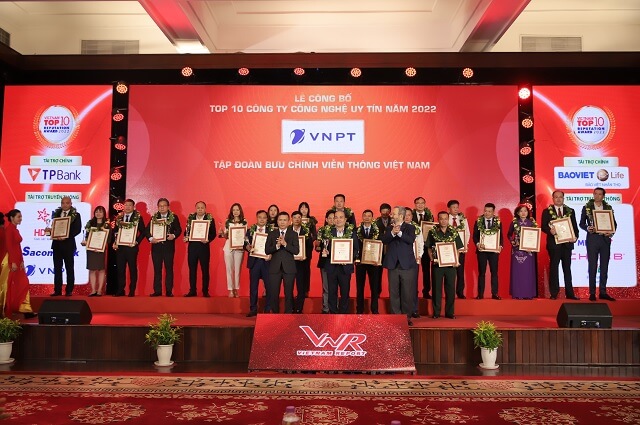 VNPT VinaPhone Top 10 Công ty VT-CNTT Hàng Đầu 2022